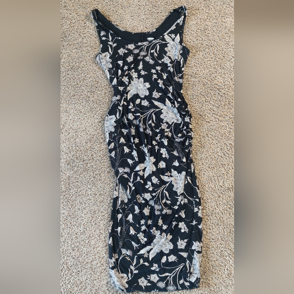 Old Navy Black and White Maternity Floral Maxi Dress XS extra small
